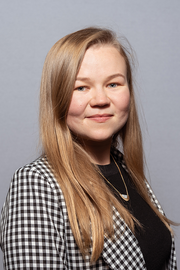 Elena Khodakova